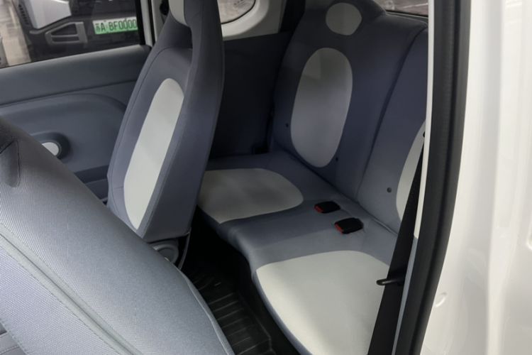 Used Bestune Pony 2025 222km Lightning Horse Interior 4