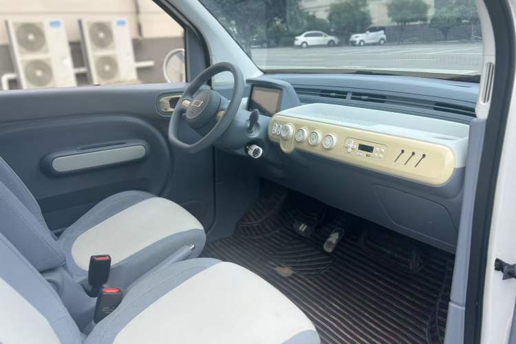 Used Bestune Pony 2025 222km Range Agile Horse Interior 6