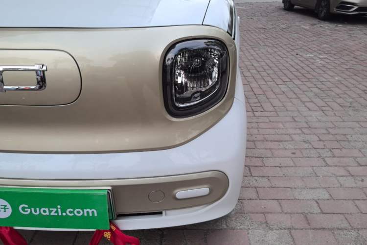 Used Bestune Pony 2025 222km Range Agile Horse Left Front Headlight