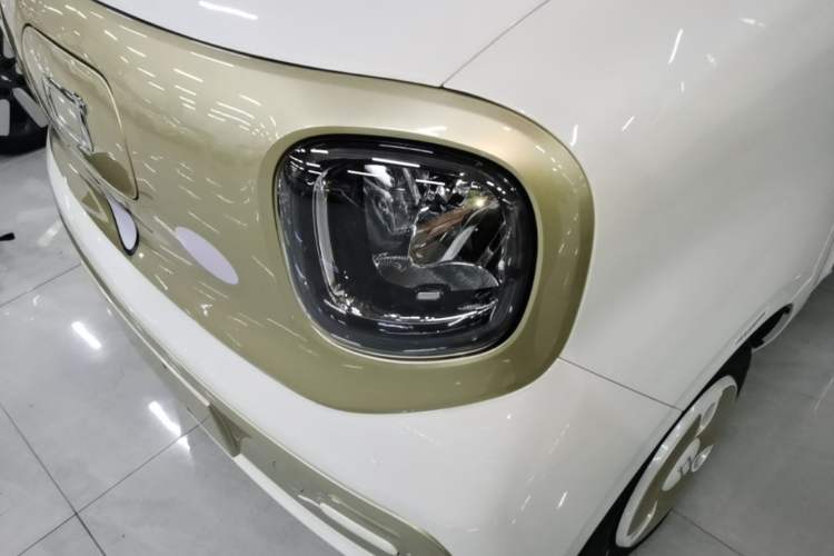 Used Bestune Pony 2025 222km Lightning Horse Left Front Headlight