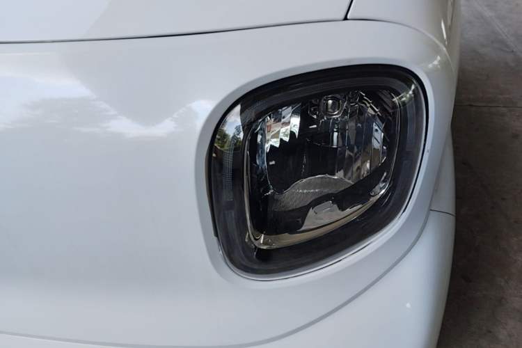 Used Bestune Pony 2025 222km Range Agile Horse Left Front Headlight