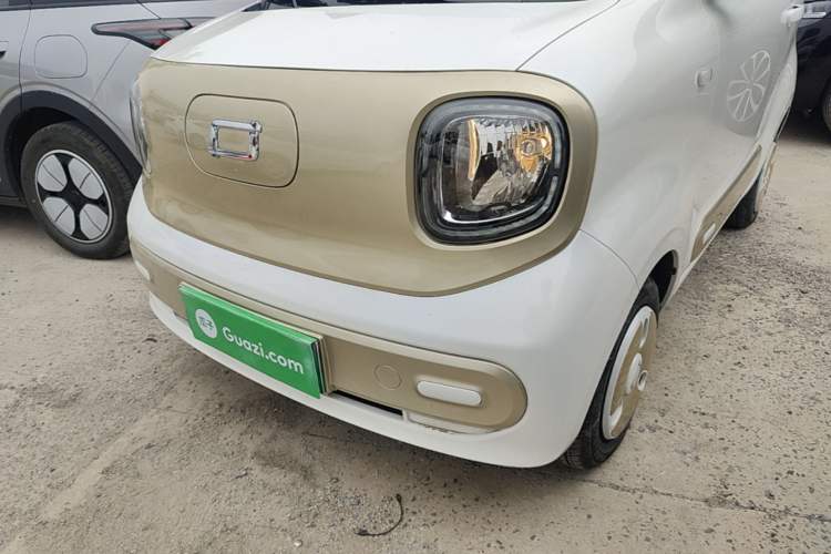 Used Bestune Pony 2025 222km Range Linglong Horse Left Front Headlight