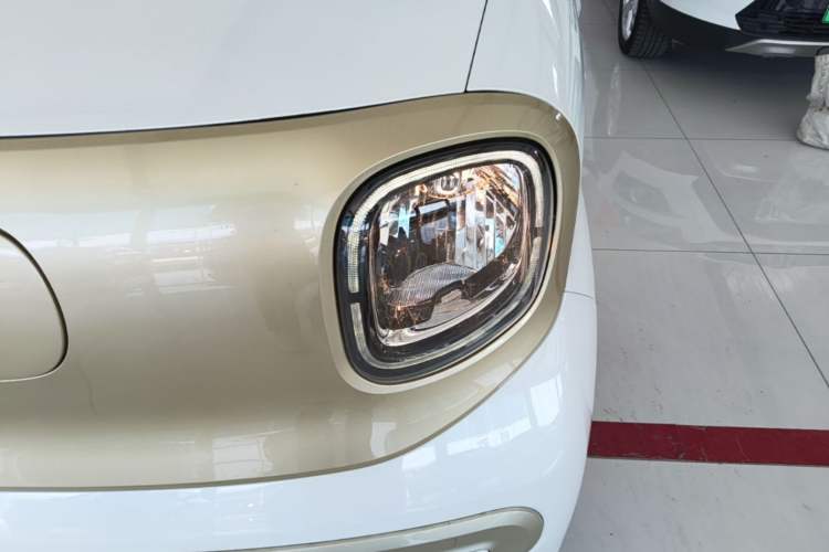 Used Bestune Pony 2025 222km Range Agile Horse Left Front Headlight