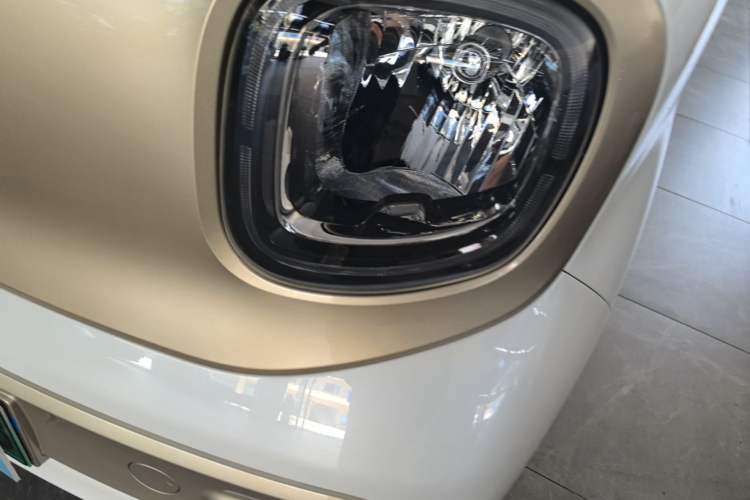 Used Bestune Pony 2025 222km Range Linglong Horse Left Front Headlight