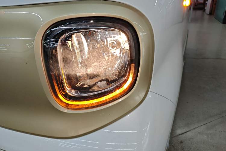 Used Bestune Pony 2025 222km Lightning Horse Left Front Headlight