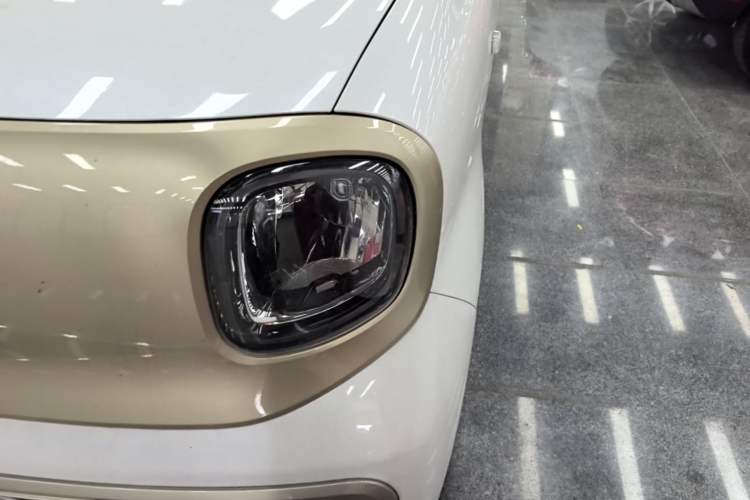 Used Bestune Pony 2025 222km Lightning Horse Left Front Headlight