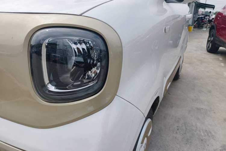 Used Bestune Pony 2025 222km Range Agile Horse Left Front Headlight