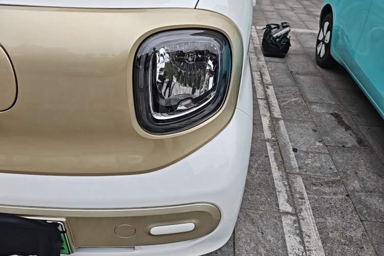 Used Bestune Pony 2025 222km Lightning Horse Left Front Headlight