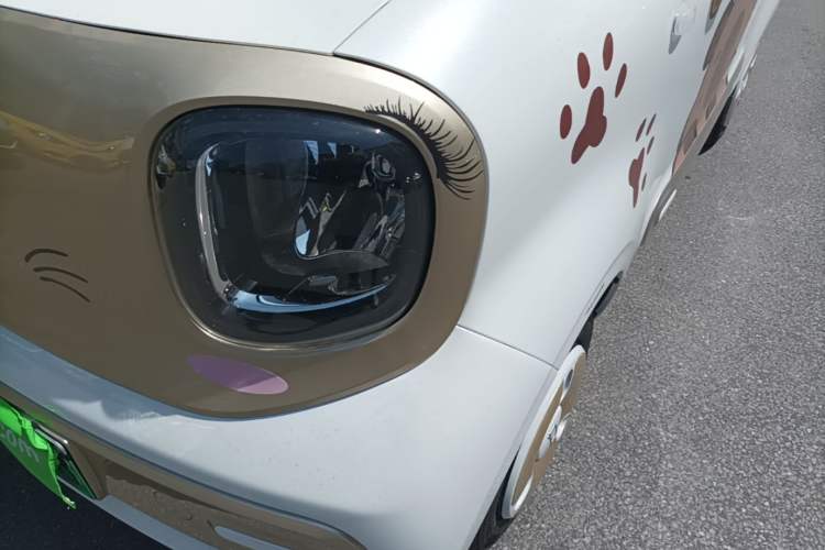 Used Bestune Pony 2025 222km Range Elegant Horse Left Front Headlight