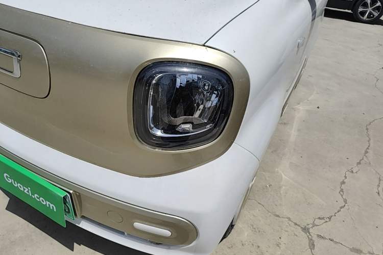 Used Bestune Pony 2025 222km Range Agile Horse Left Front Headlight