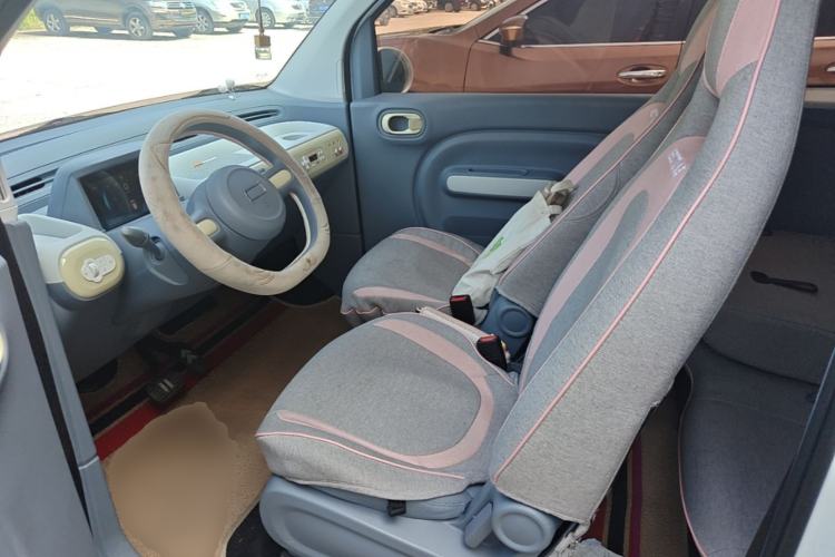 Used Bestune Pony 2025 222km Range Agile Horse Left Front Seat