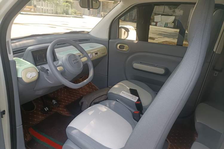 Used Bestune Pony 2025 222km Clever Horse Left Front Seat