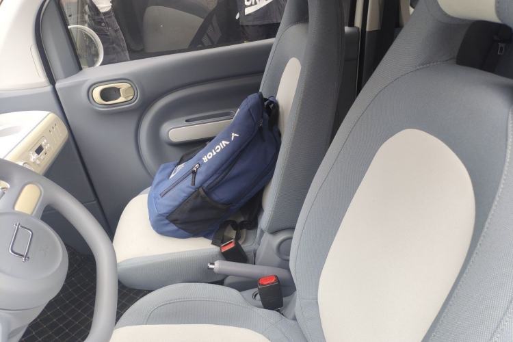 Used Bestune Pony 2025 222km Range Agile Horse Left Front Seat