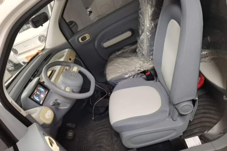 Used Bestune Pony 2025 222km Range Agile Horse Left Front Seat