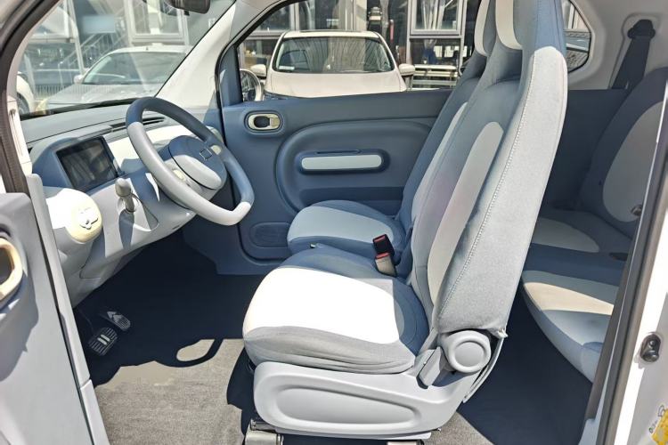 Used Bestune Pony 2025 222km Lightning Horse Left Front Seat