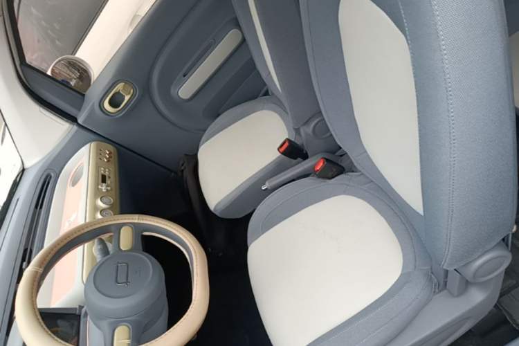 Used Bestune Pony 2025 222km Clever Horse Left Front Seat
