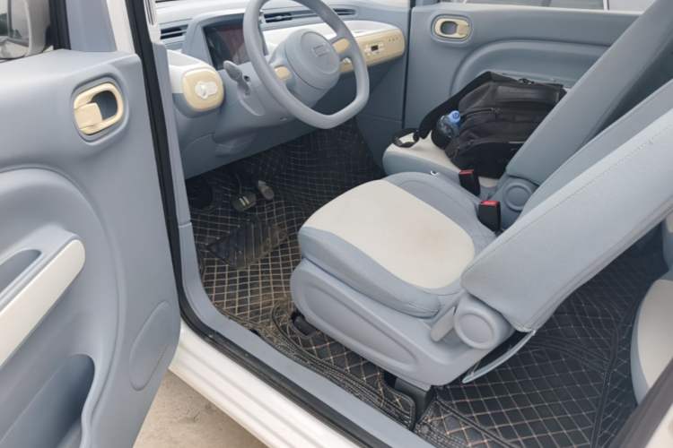 Used Bestune Pony 2025 222km Range Agile Horse Left Front Seat