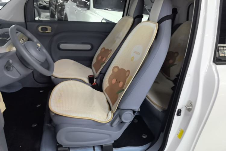 Used Bestune Pony 2025 222km Lightning Horse Left Front Seat