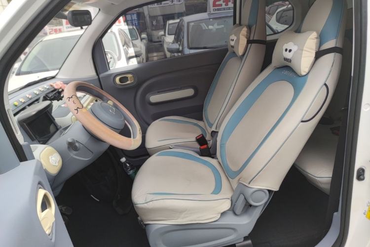 Used Bestune Pony 2025 222km Range Agile Horse Left Front Seat