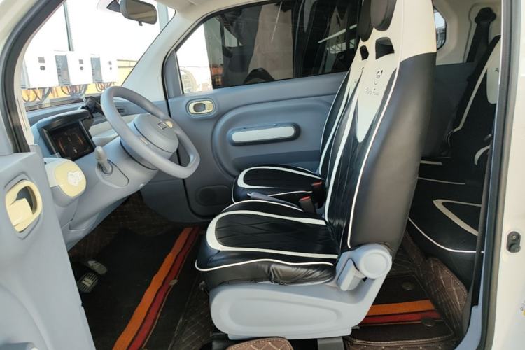 Used Bestune Pony 2025 222km Range Agile Horse Left Front Seat