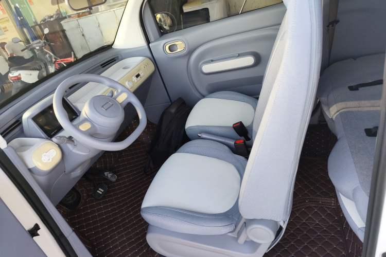 Used Bestune Pony 2025 222km Range Agile Horse Left Front Seat