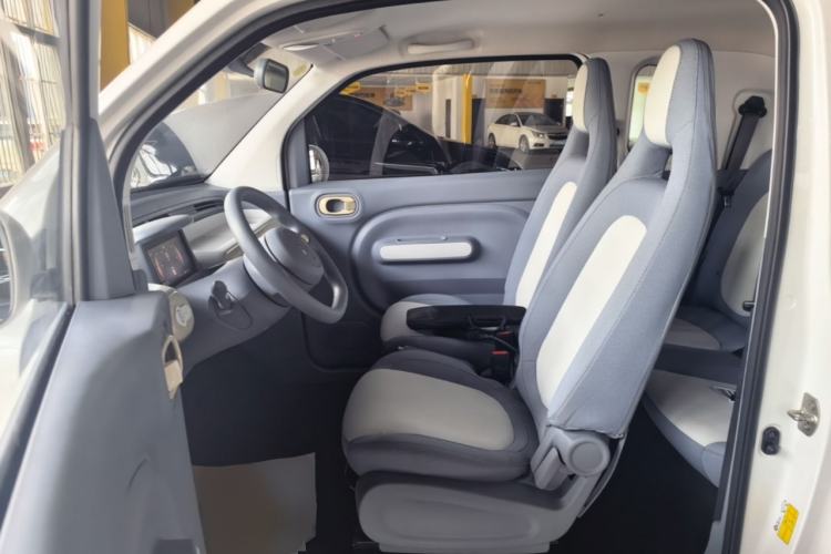 Used Bestune Pony 2025 222km Range Agile Horse Left Front Seat