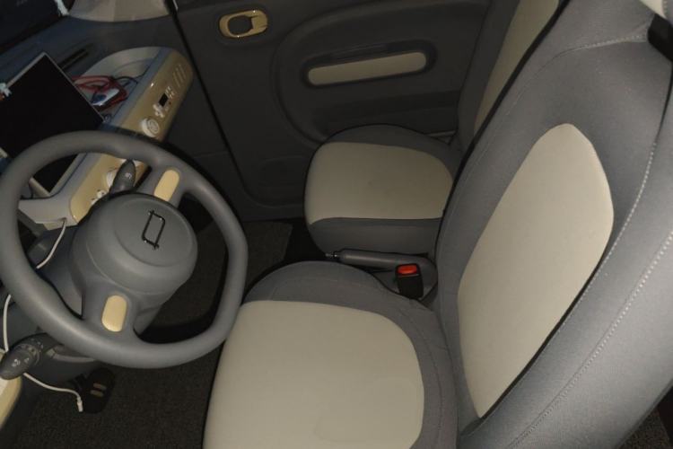 Used Bestune Pony 2025 222km Lightning Horse Left Front Seat