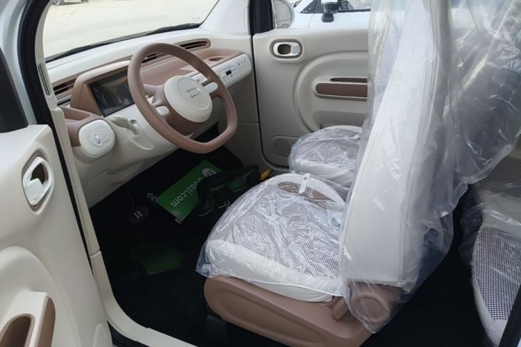 Used Bestune Pony 2025 222km Range Agile Horse Left Front Seat
