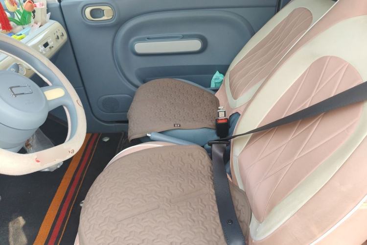 Used Bestune Pony 2025 222km Lightning Horse Left Front Seat