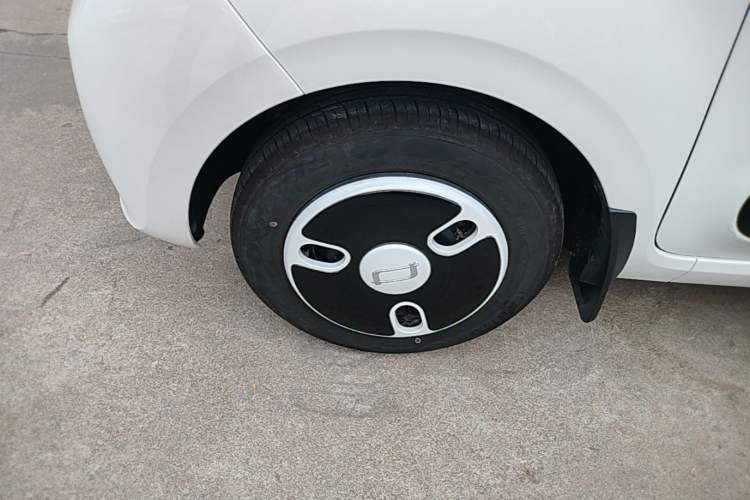 Used Bestune Pony 2025 222km Lightning Horse Left Front Wheel Hub