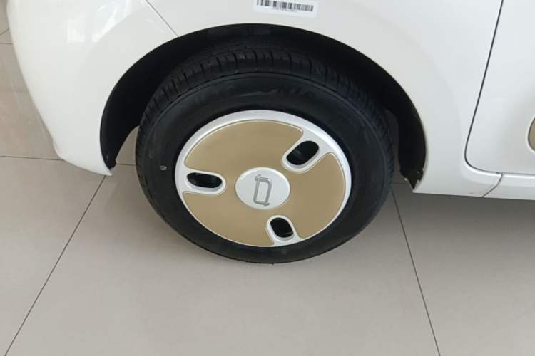 Used Bestune Pony 2025 222km Clever Horse Left Front Wheel Hub
