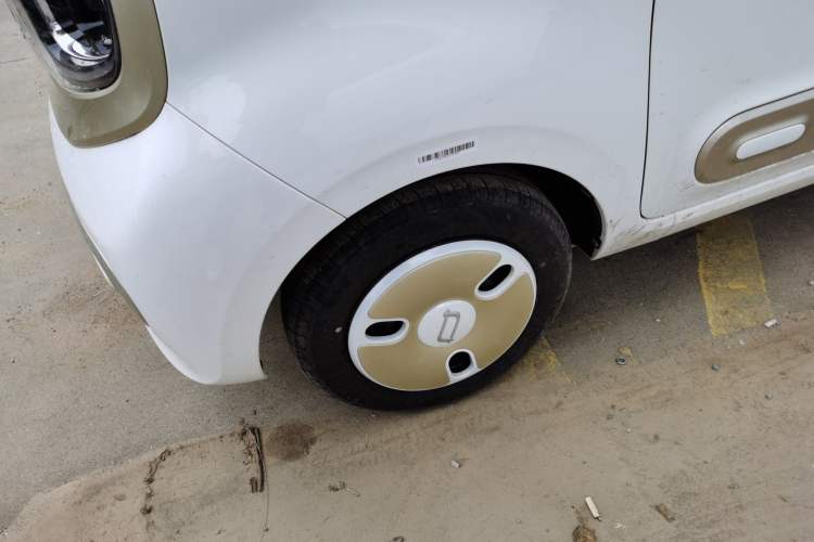 Used Bestune Pony 2025 222km Range Linglong Horse Left Front Wheel Hub