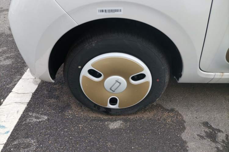 Used Bestune Pony 2025 222km Lightning Horse Left Front Wheel Hub
