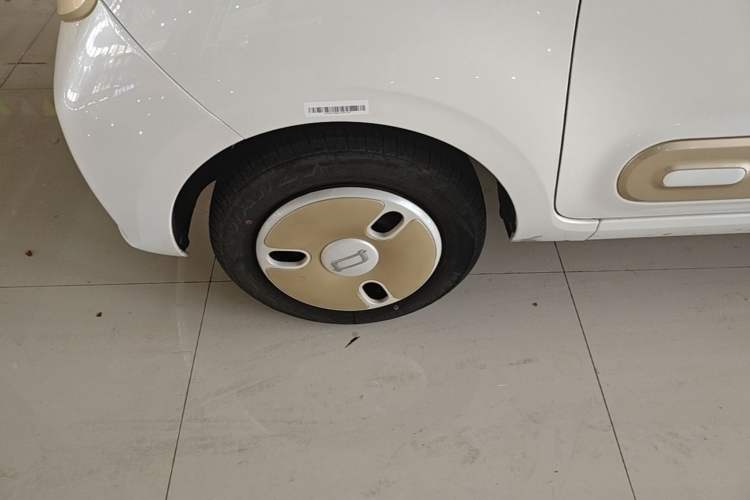 Used Bestune Pony 2025 222km Lightning Horse Left Front Wheel Hub