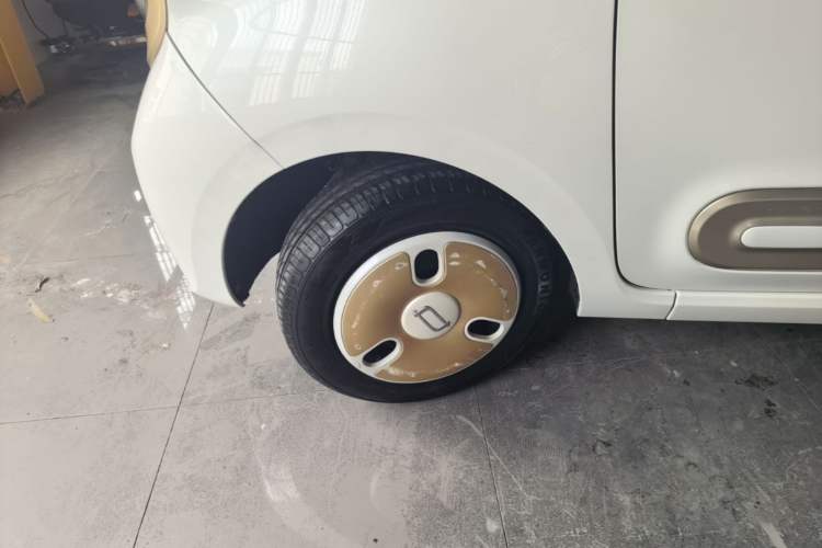 Used Bestune Pony 2025 222km Range Agile Horse Left Front Wheel Hub
