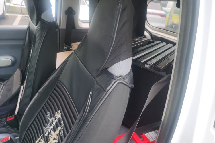 Used Bestune Pony 2025 222km Range Linglong Horse Left Rear Seat