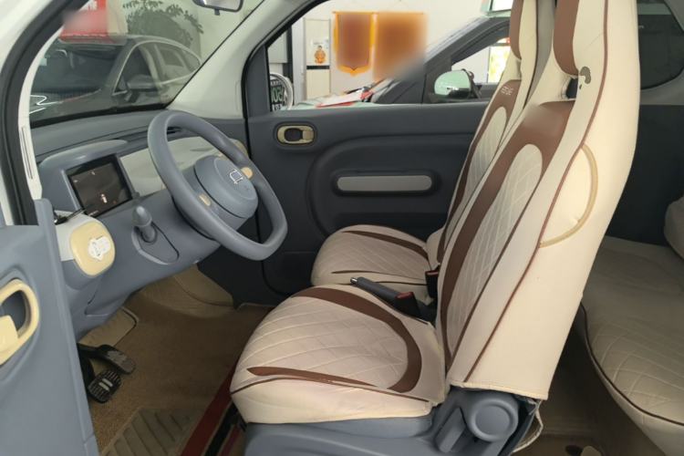 Used Bestune Pony 2025 222km Range Linglong Horse Left Rear Seat