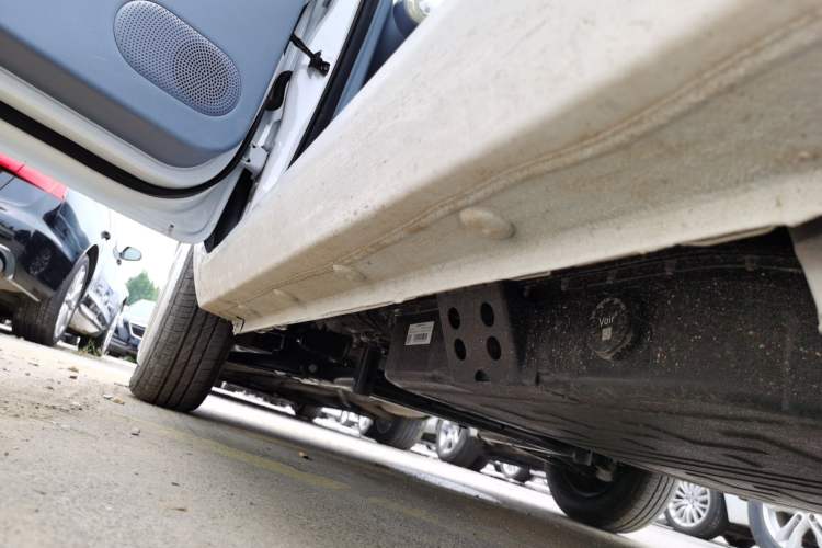 Used Bestune Pony 2025 222km Range Linglong Horse Left Side Sill