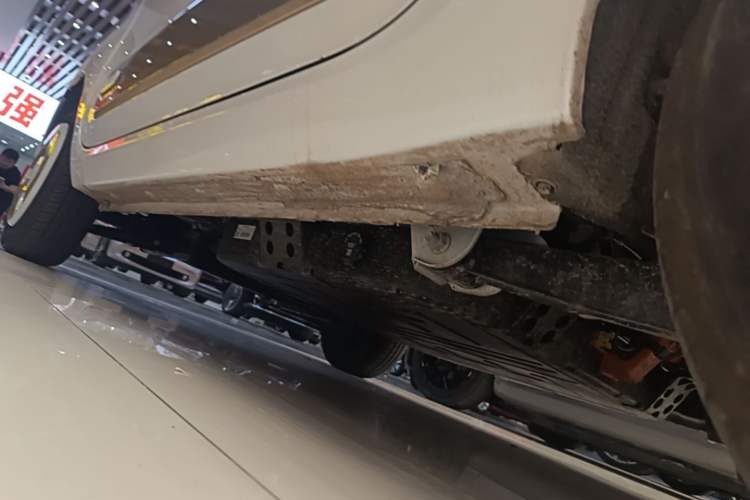 Used Bestune Pony 2025 222km Lightning Horse Left Side Sill