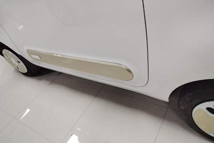 Used Bestune Pony 2025 222km Lightning Horse Left Side Sill