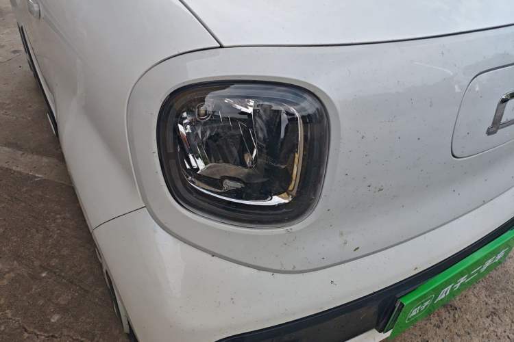 Used Bestune Pony 2025 222km Range Agile Horse Right Front Headlight