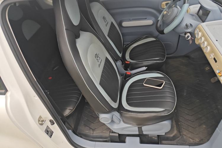 Used Bestune Pony 2025 222km Range Agile Horse Right Front Seat