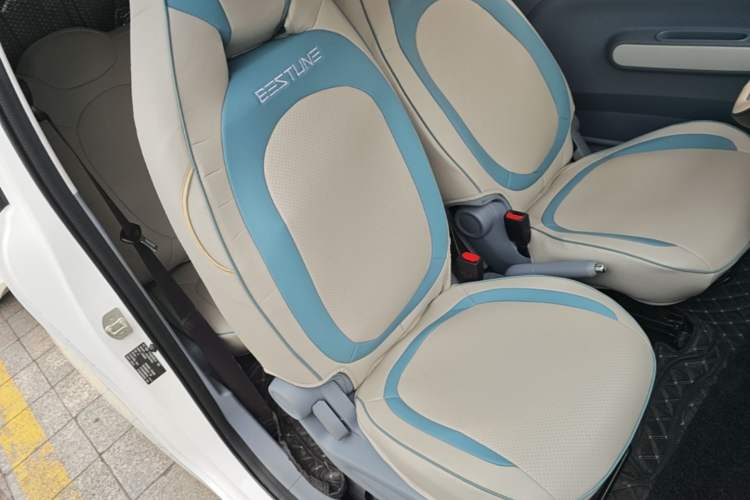 Used Bestune Pony 2025 222km Lightning Horse Right Front Seat