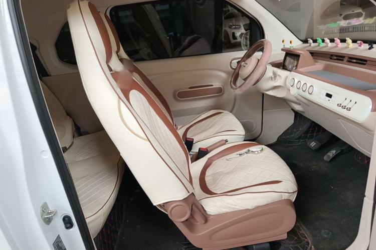 Used Bestune Pony 2025 222km Lightning Horse Right Front Seat