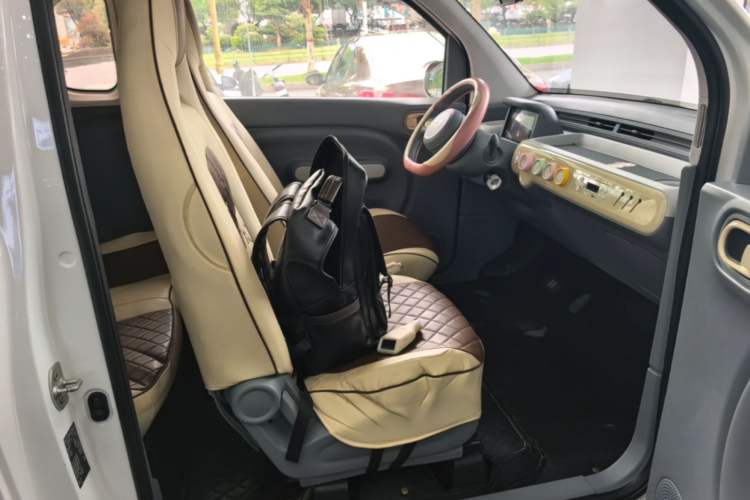 Used Bestune Pony 2025 222km Range Agile Horse Right Front Seat