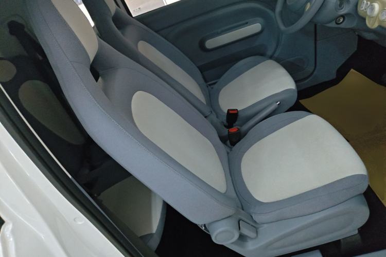 Used Bestune Pony 2025 222km Clever Horse Right Front Seat