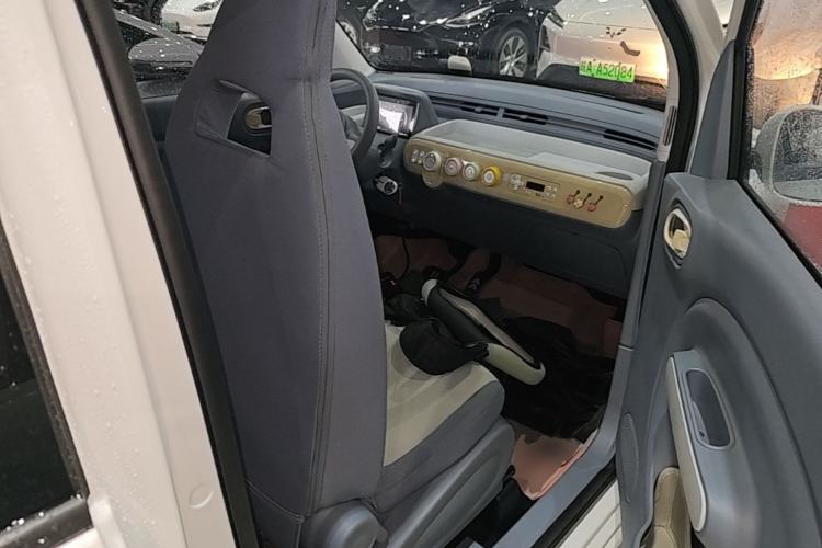 Used Bestune Pony 2025 222km Lightning Horse Right Front Seat