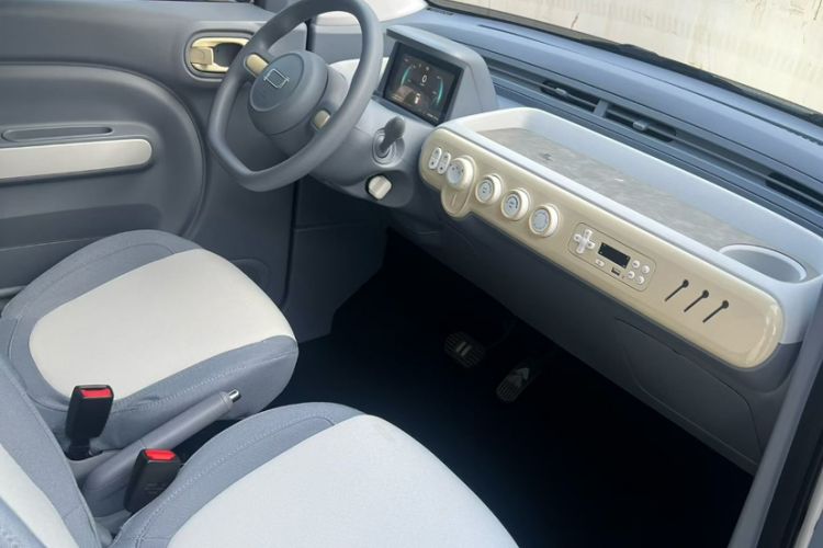 Used Bestune Pony 2025 222km Range Agile Horse Right Front Seat