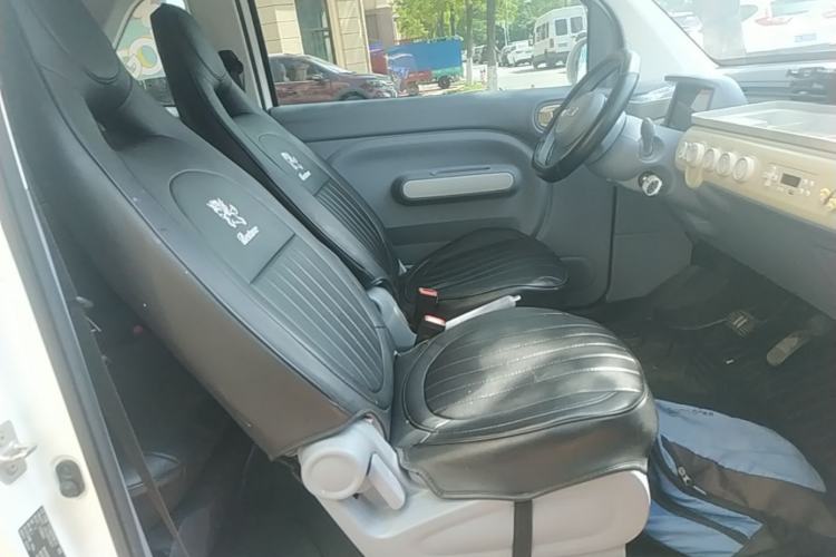 Used Bestune Pony 2025 222km Range Agile Horse Right Front Seat