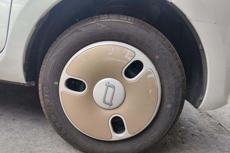 Used Bestune Pony 2025 222km Range Agile Horse Right Front Wheel Hub